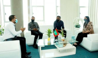 Meeting with Minister of Education Dr. Aishath Ali, Minister of State for Education Fathimath Naseer and Deputy Minister of Education Mohamed Ihsan