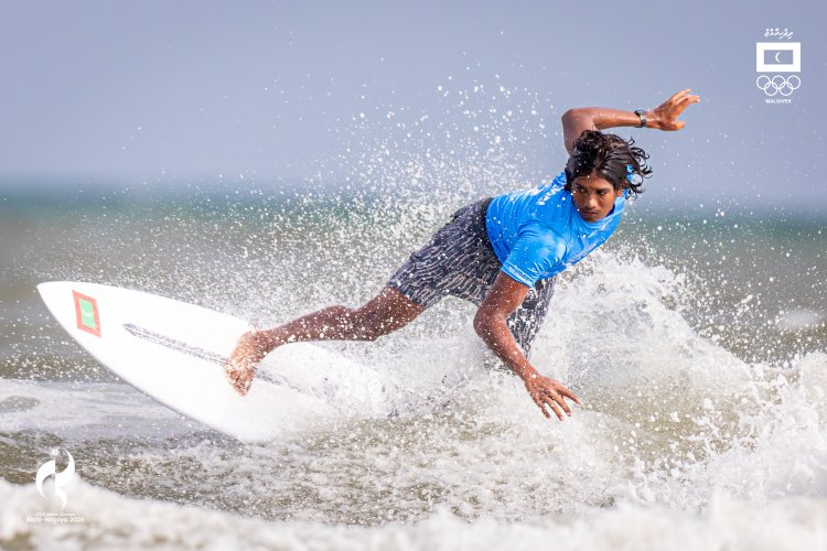 Maldives’ Yasin Finishes Second in Asian Games Shortboard Heat